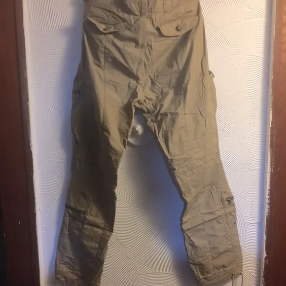 🛑SOLD🛑 missed out! 🔥RLX tan cargo/utility pants NWT🔥 38/32 straight - Picture 4 of 14